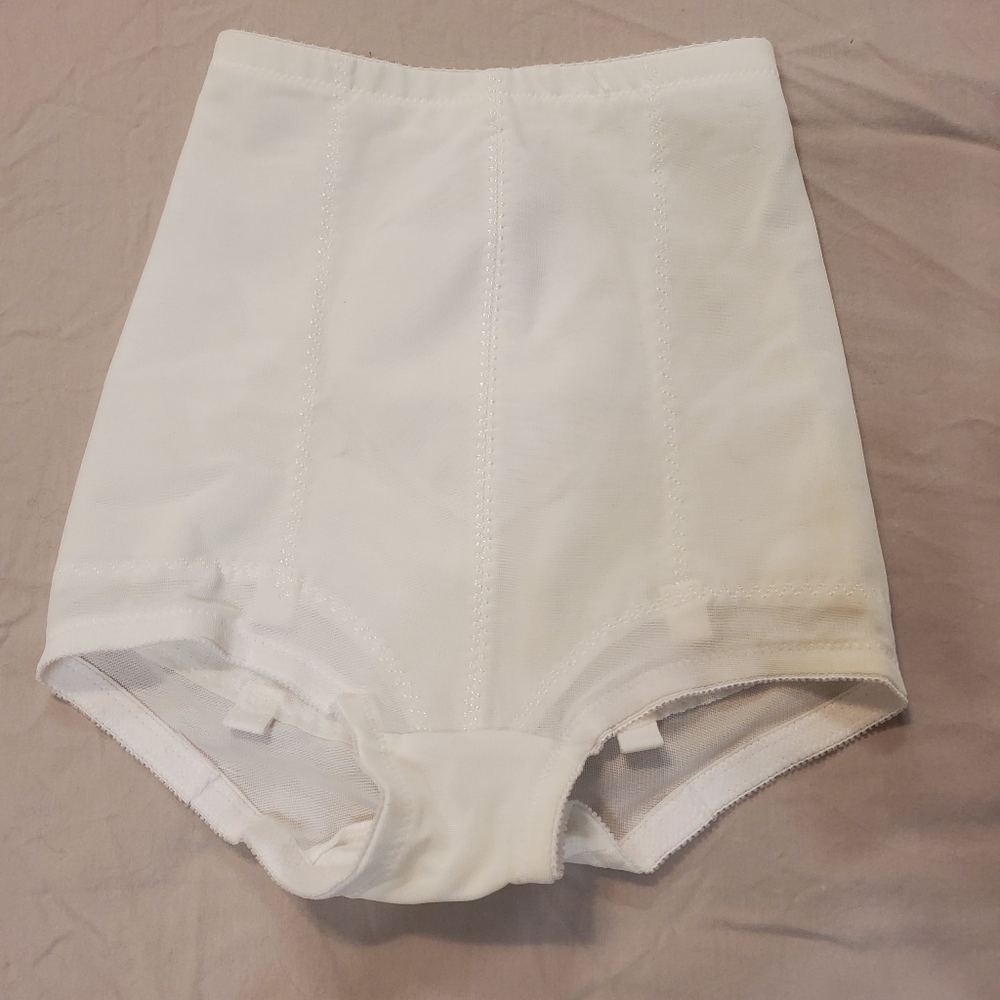 Vtg Venus garter pantie girdle 28